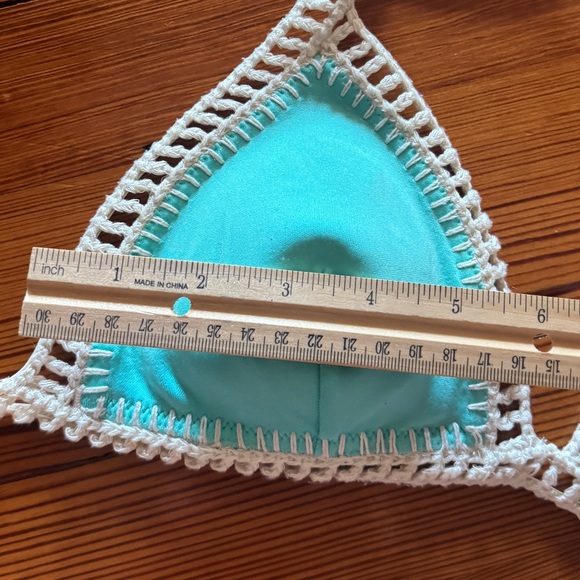 Victorias Secret Blue Crochet Bikini Top Small - Picture 7 of 9